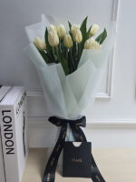 tulipanes blancos